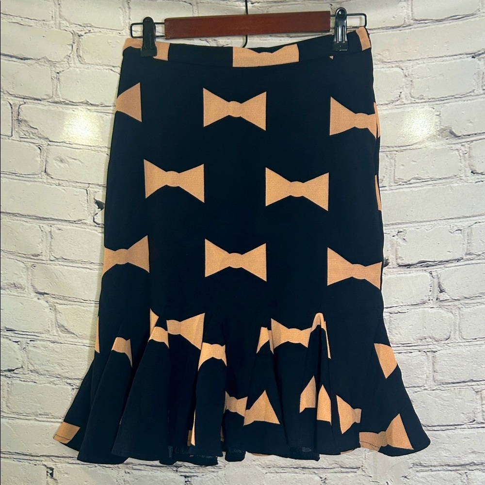 Anthropologie Eva Franco Black Tan Bow Ruffle Hem Skirt Size 2